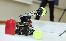 UITE объявляет конкурс на проектирование и создание учебного робота для школьных кружков робототехники
