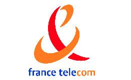 Судно France Telecom чинит подводные линии связи в Средиземном море
