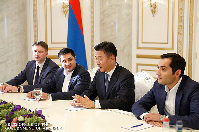Компания Samsung представит в Армении инновационную продукцию