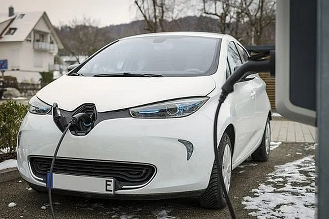 Китай собирается выпускать больше электромобилей, чем Европа с США вместе 