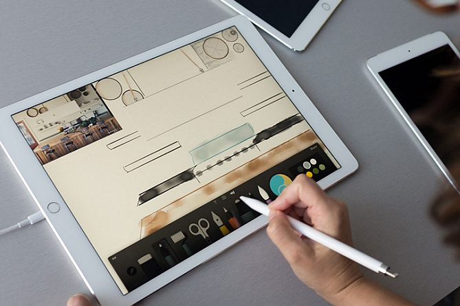  Apple планирует в апреле представить новый iPad - Bloomberg 