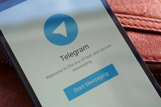 В приложении Telegram появился русский язык