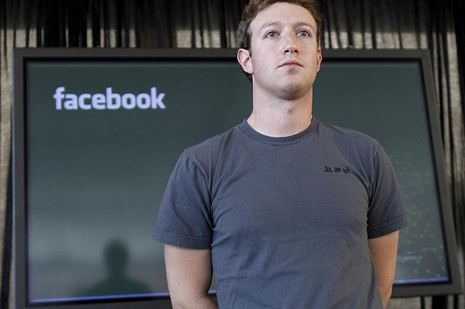 Цукерберг пообещал предотвращать публикацию материалов убийств в Facebook
