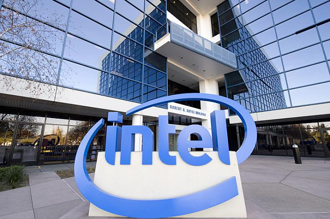 Intel получила чистый убыток в $454 млн. и на 22% сократила выручку во II квартале