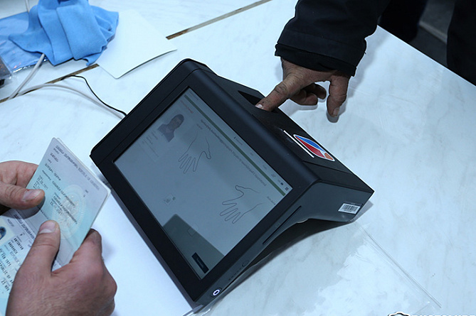 Эксперт: электоральные процессы в Армении можно усовершенствовать за счет внедрения системы электронных выборов