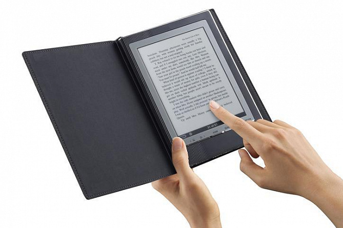 Barnes & Noble представил электронную книгу со светящимся дисплеем