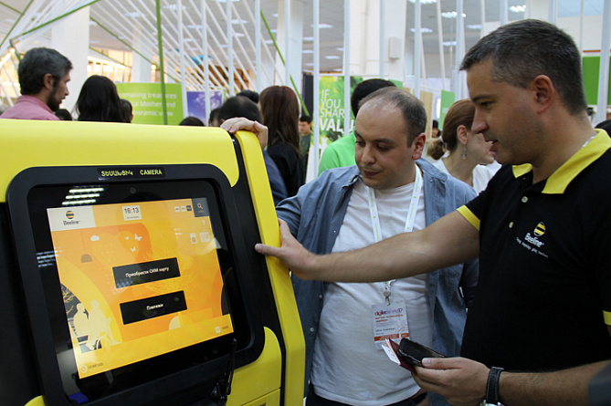 Beeline запустил первый в Армении терминал для продажи SIM-карт