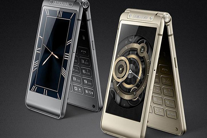 Samsung представила смартфон - "раскладушку" W2016