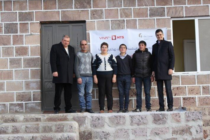 При поддержке VivaCell-MTS в Арагацотнской области отремонтирован еще один дом
