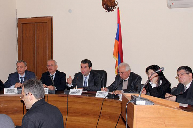 ГКЗЭК Армении обсуждает с евразийскими коллегами возможность снижения тарифов на роуминг в пределах ЕАЭС