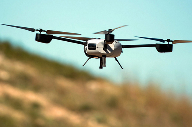Французские власти разрешили доставлять почту дронами (ВИДЕО)