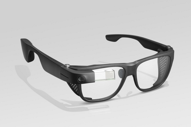 Google презентовала новую версию умных очков Glass