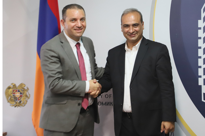 Armenia and Iran look into creating ‘smart city’