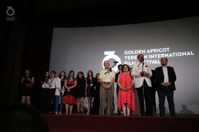 Подведены итоги XVI кинофестиваля «Золотой абрикос», прошедшего при поддержке VivaCell-MTS