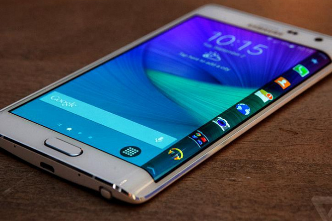Продажи Galaxy S6 edge превысили ожидания Samsung