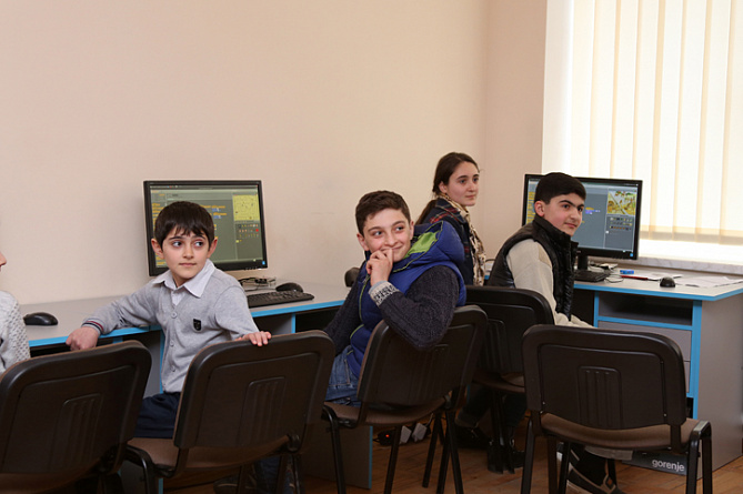 Потенциал учащихся лабораторий ArMath в Армении может применяться в сфере ВПК  – глава Ucom 